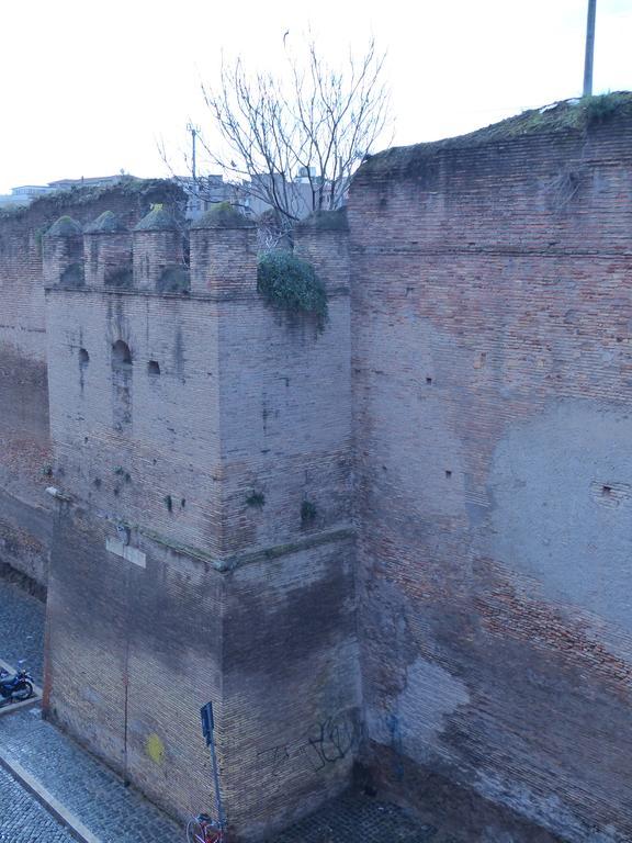 Between Termini&Colosseo Rom Exterior foto